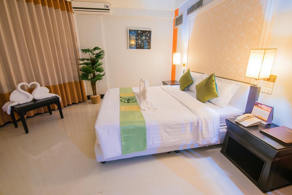 Asawann Hotel Nongkhai Nong Khai Oda fotoğraf